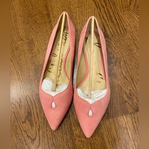 Sam Edelman pink suede flats